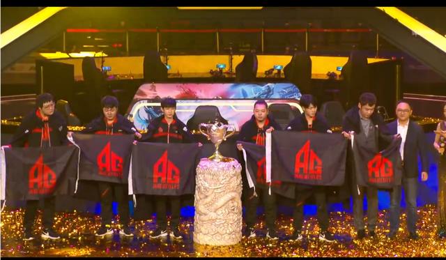 小瓦格納30+9+8 大瓦格納18+7+5 艾維19+7 魔術擊敗活塞.