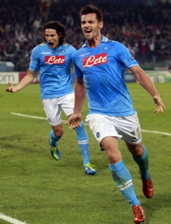 篮网险胜雄 篮网险胜雄