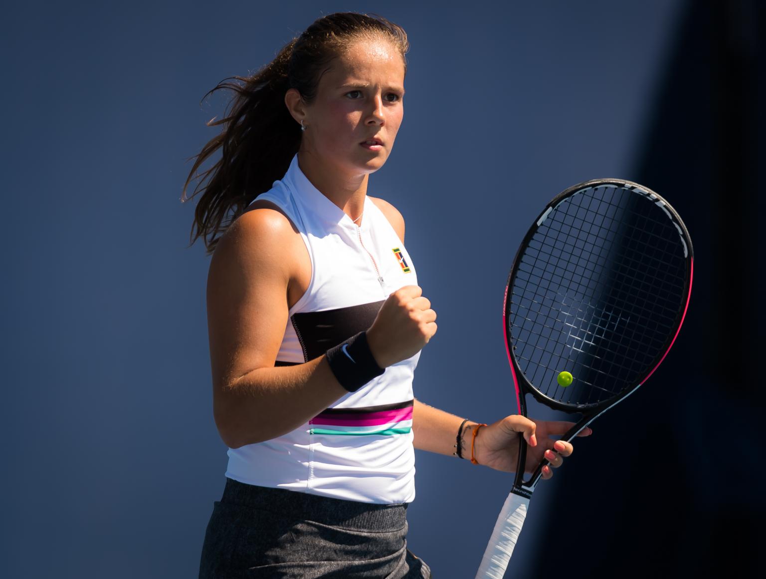 更不能以技 更不能以技