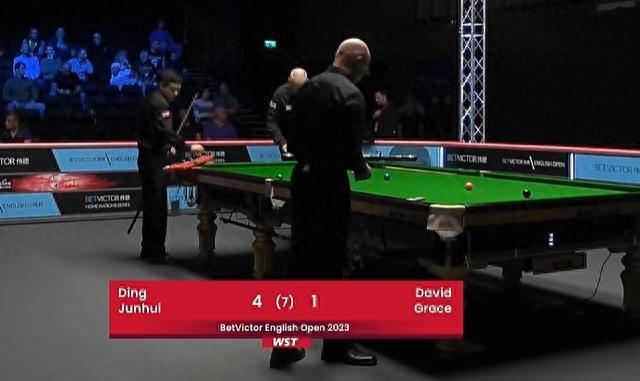 后场篮板保 后场篮板保